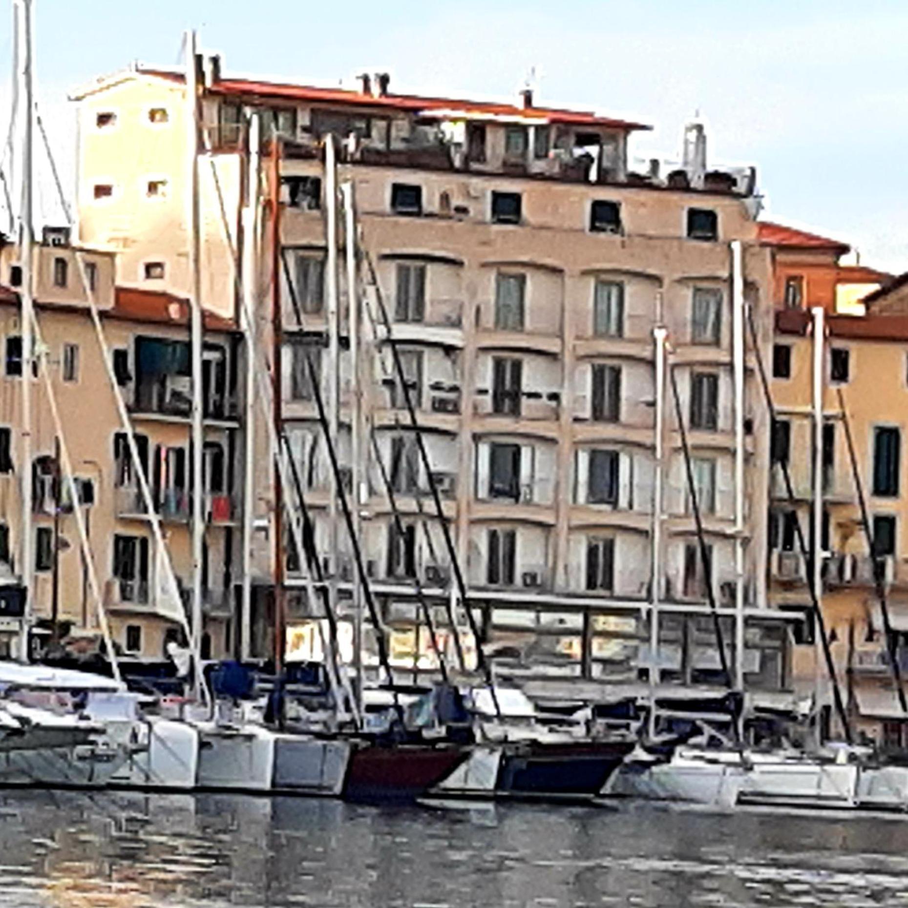 Апартаменти Monolocale La Darsena Портоферрайо Екстер'єр фото